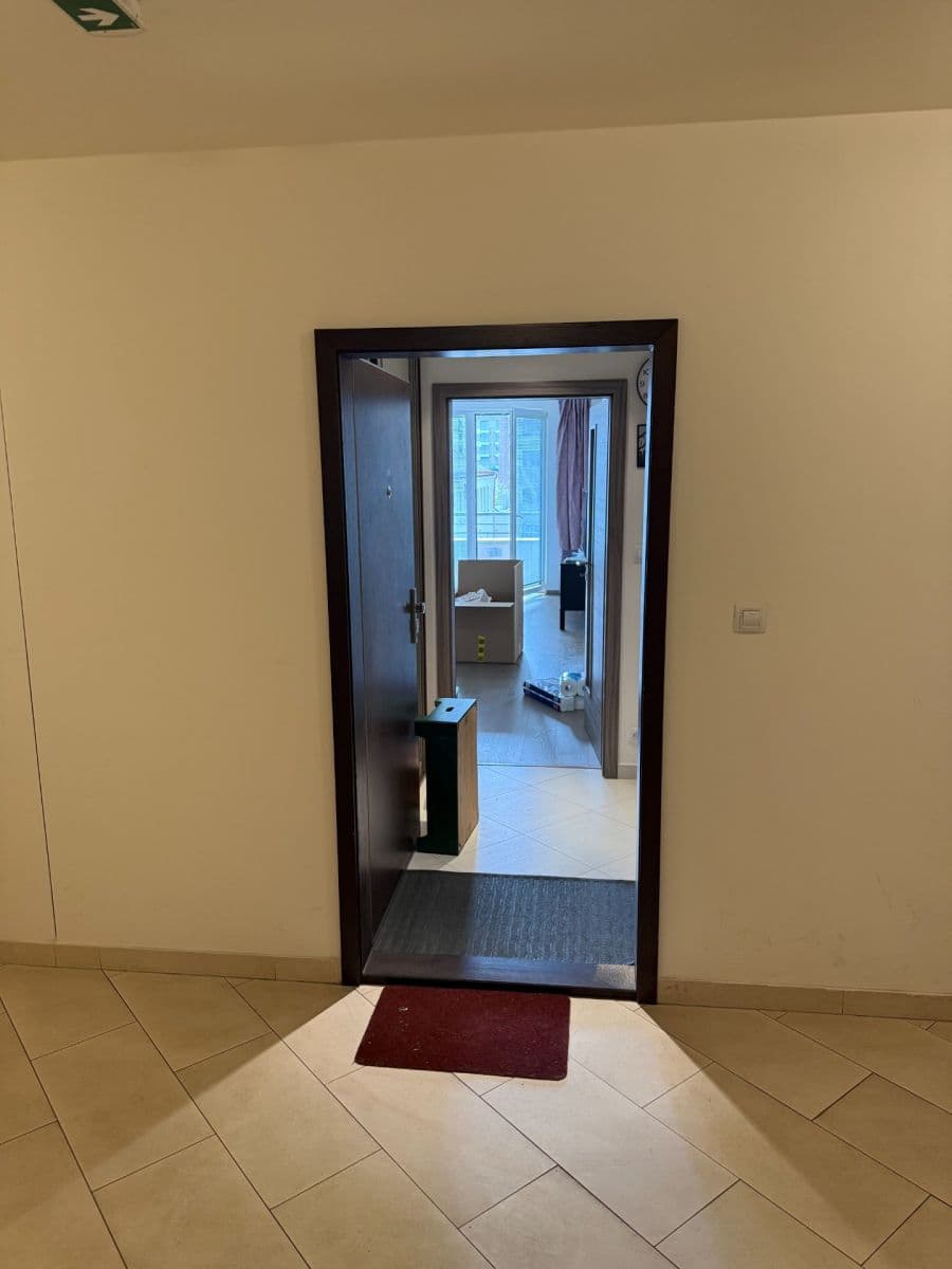 Prodej bytu 2+kk 64 m², V Háji, Praha, Praha Prodej bytu 2+kk 64 m², V Háji, Praha, Praha