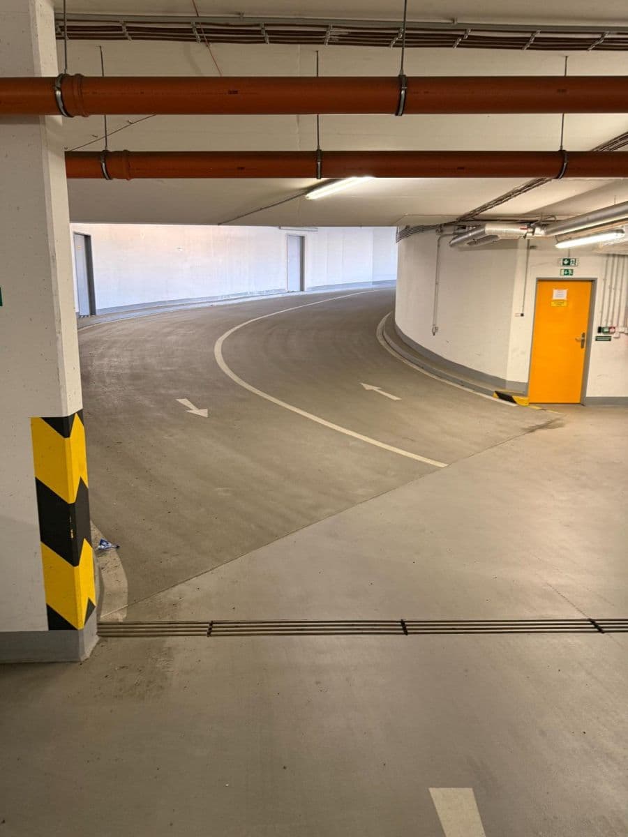 Prodej bytu 2+kk 62 m², V Háji, Praha, Praha Prodej bytu 2+kk 62 m², V Háji, Praha, Praha