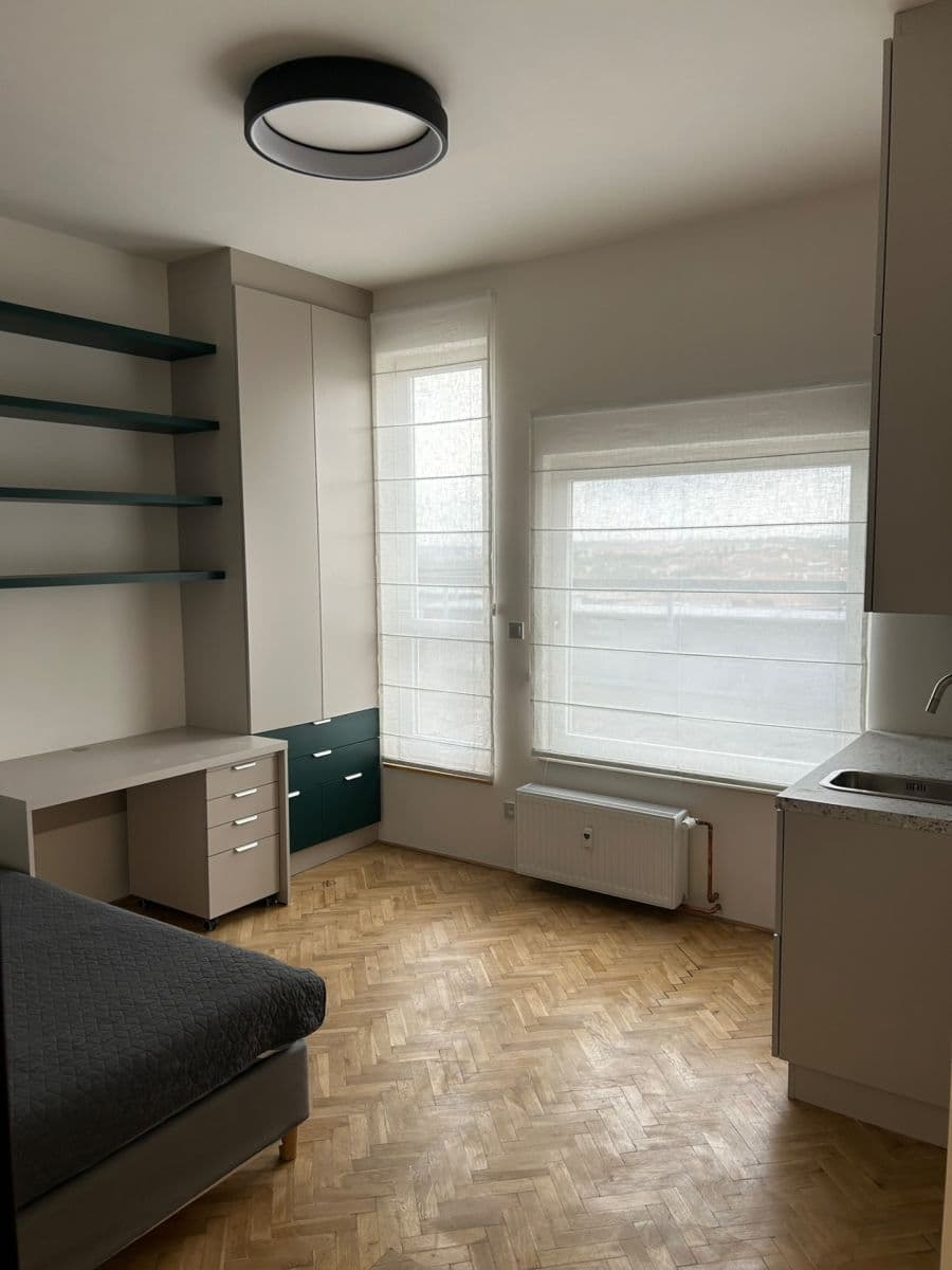 Pronájem bytu 1+kk 18 m², Na Šťáhlavce, Praha, Praha Pronájem bytu 1+kk 18 m², Na Šťáhlavce, Praha, Praha