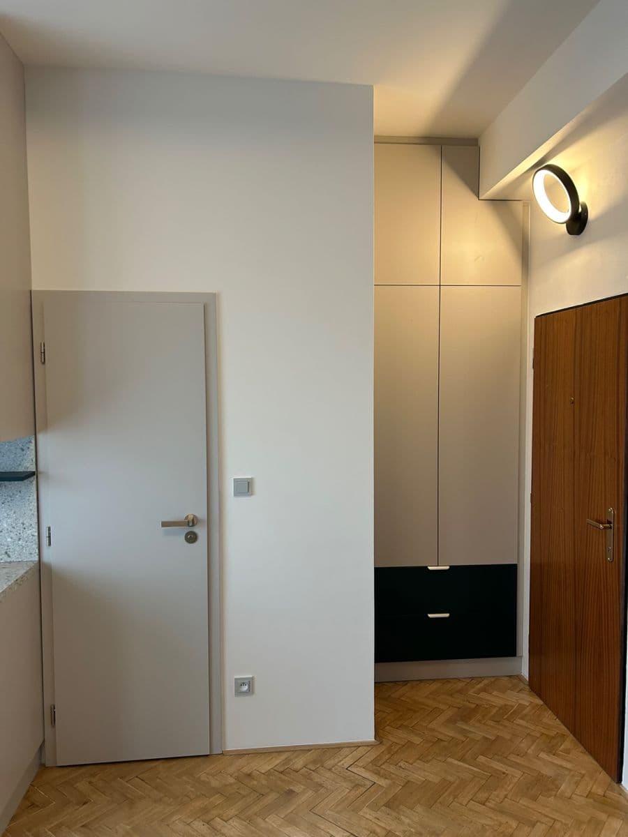 Pronájem bytu 1+kk 18 m², Na Šťáhlavce, Praha, Praha Pronájem bytu 1+kk 18 m², Na Šťáhlavce, Praha, Praha