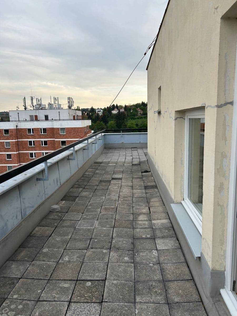 Pronájem bytu 1+kk 18 m², Na Šťáhlavce, Praha, Praha Pronájem bytu 1+kk 18 m², Na Šťáhlavce, Praha, Praha