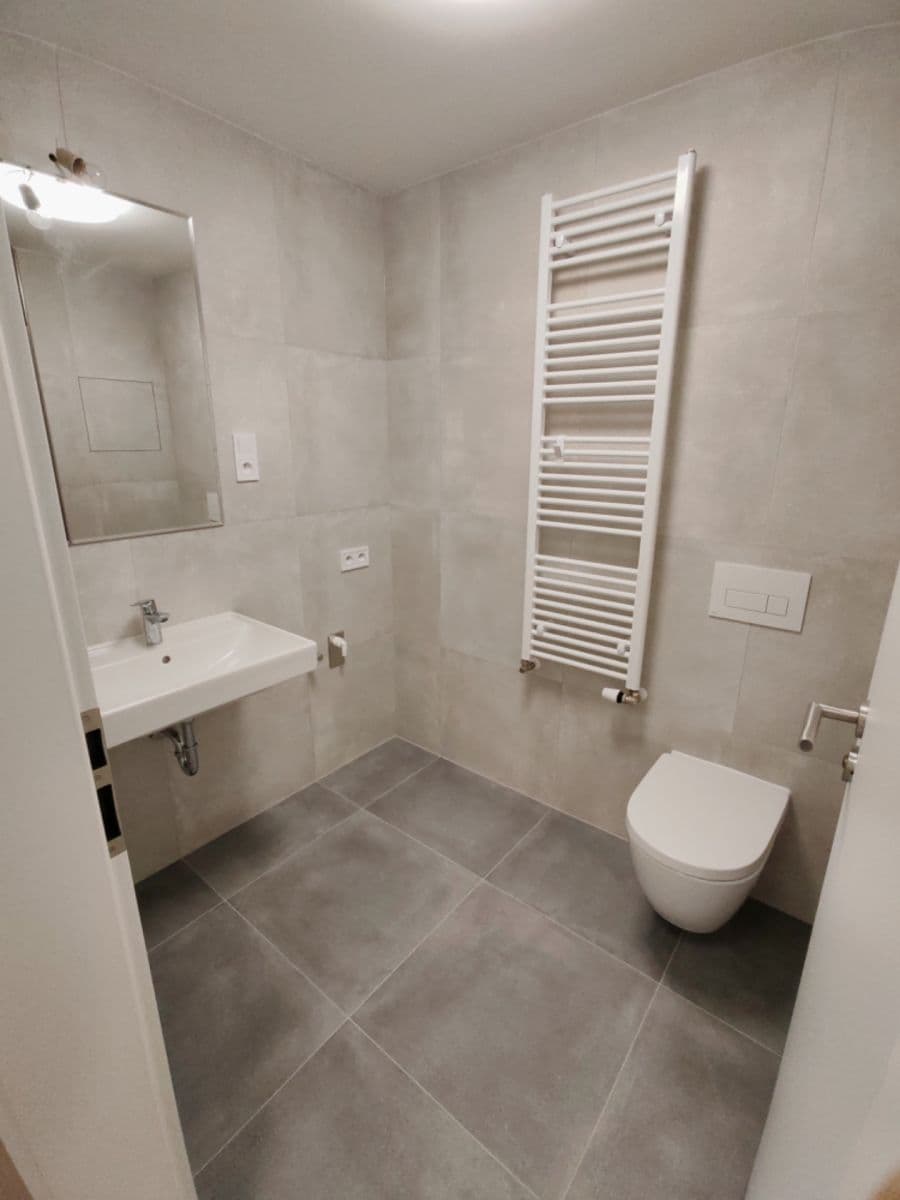 Pronájem bytu 1+kk 37 m², Gerstelova, Praha, Praha Pronájem bytu 1+kk 37 m², Gerstelova, Praha, Praha