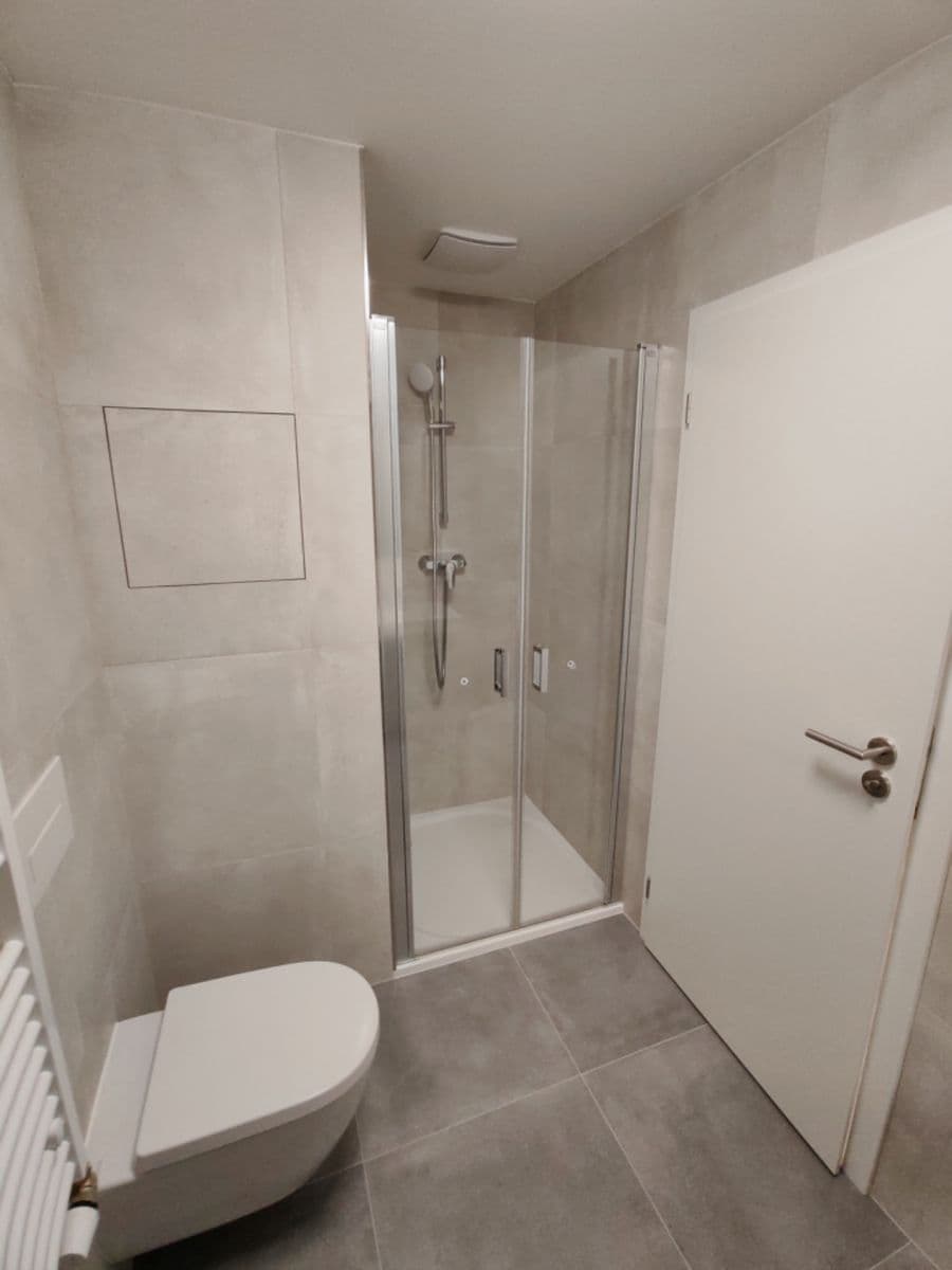Pronájem bytu 1+kk 37 m², Gerstelova, Praha, Praha Pronájem bytu 1+kk 37 m², Gerstelova, Praha, Praha