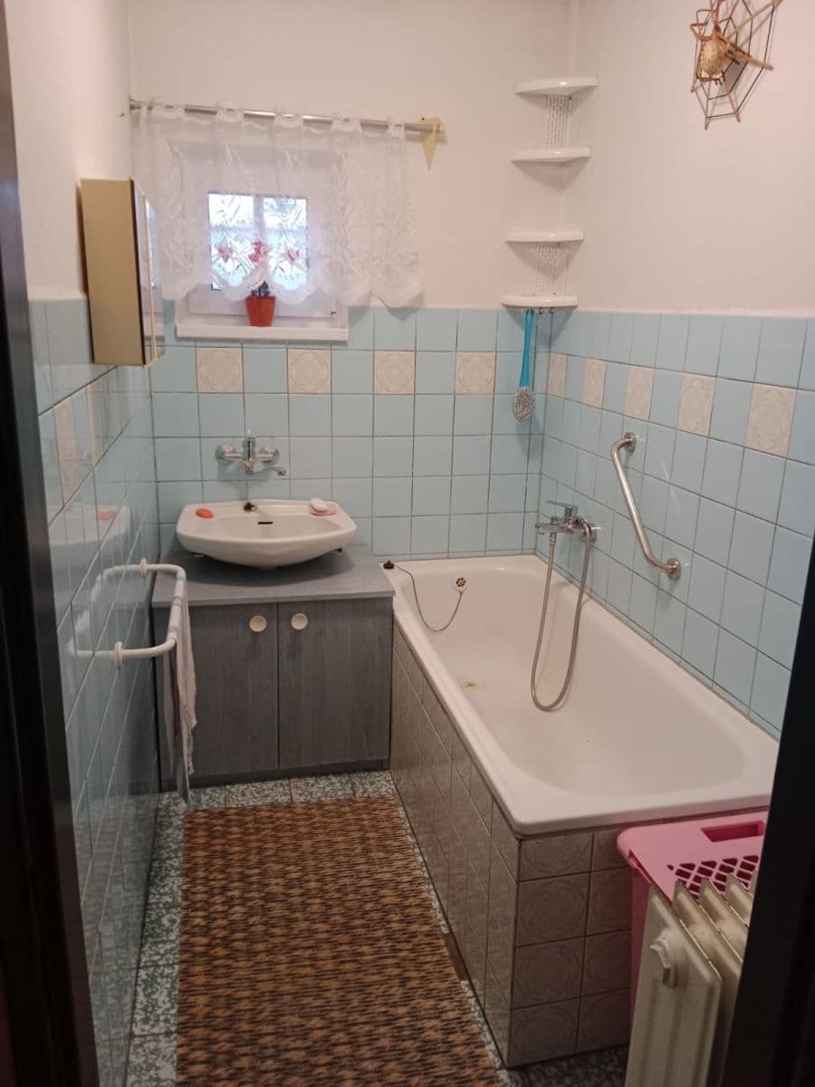 Prodej domu 156 m², pozemek 665 m², Staré Město, Pardubický kraj Prodej domu 156 m², pozemek 665 m², Staré Město, Pardubický kraj