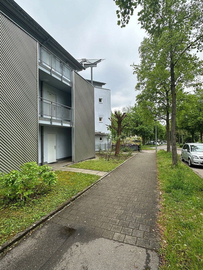 Pronájem bytu 1+1 27 m², Straßenäcker, Ludwigsburg, Bádensko-Württembersko Pronájem bytu 1+1 27 m², Straßenäcker, Ludwigsburg, Bádensko-Württembersko