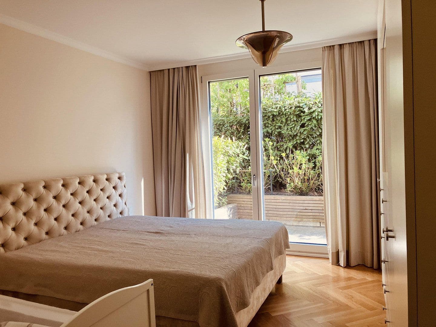 Prodej bytu 4+kk 138 m², Osserstr. 50, München, Bavorsko Prodej bytu 4+kk 138 m², Osserstr. 50, München, Bavorsko
