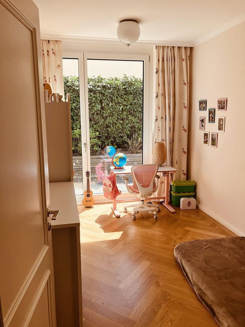 Prodej bytu 4+kk 138 m², Osserstr. 50, München, Bavorsko Prodej bytu 4+kk 138 m², Osserstr. 50, München, Bavorsko