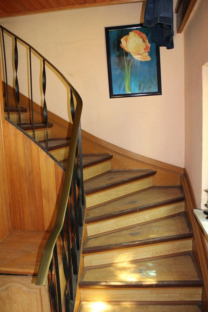 Prodej domu 166 m², pozemek 691 m², Medebach, Severní Porýní-Vestfálsko Prodej domu 166 m², pozemek 691 m², Medebach, Severní Porýní-Vestfálsko