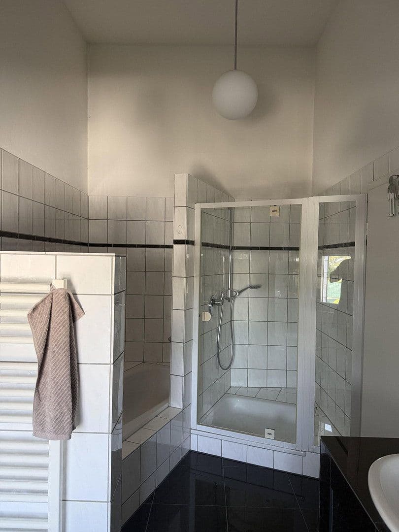Prodej bytu 4+1 123 m², Oststraße 2, Wickede (Ruhr), Severní Porýní-Vestfálsko Prodej bytu 4+1 123 m², Oststraße 2, Wickede (Ruhr), Severní Porýní-Vestfálsko