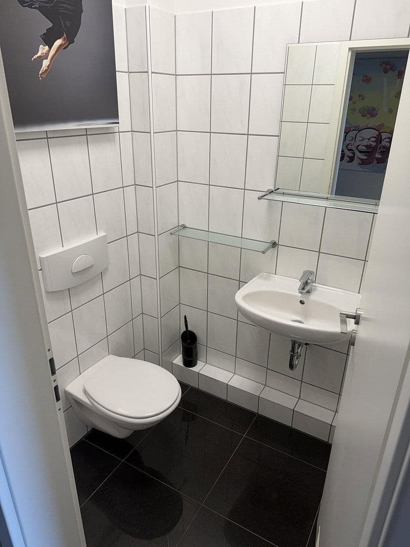 Prodej bytu 4+1 123 m², Oststraße 2, Wickede (Ruhr), Severní Porýní-Vestfálsko Prodej bytu 4+1 123 m², Oststraße 2, Wickede (Ruhr), Severní Porýní-Vestfálsko