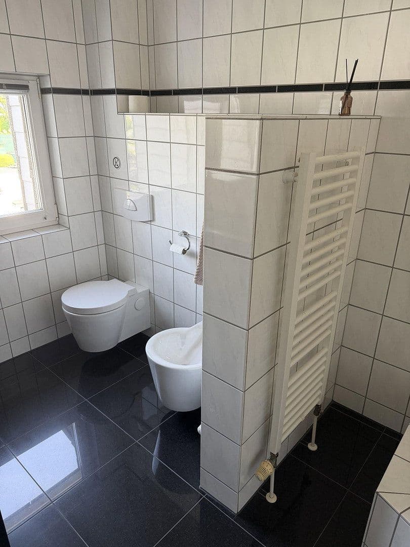 Prodej bytu 4+1 123 m², Oststraße 2, Wickede (Ruhr), Severní Porýní-Vestfálsko Prodej bytu 4+1 123 m², Oststraße 2, Wickede (Ruhr), Severní Porýní-Vestfálsko