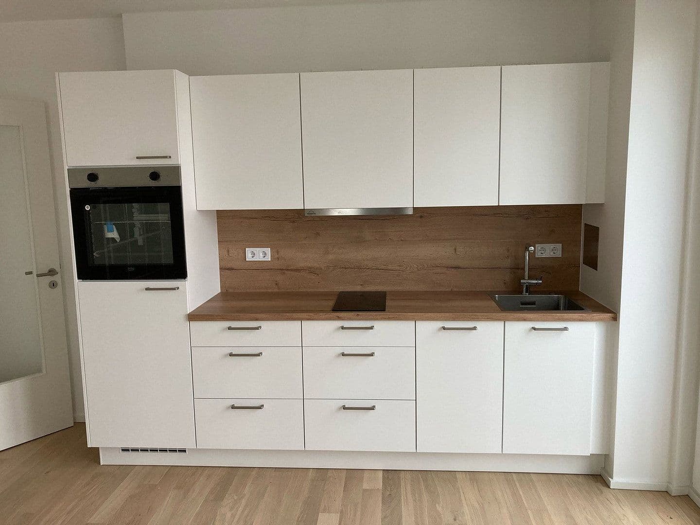 Pronájem bytu 1+kk 37 m², Kyivstraße, München, Bavorsko Pronájem bytu 1+kk 37 m², Kyivstraße, München, Bavorsko