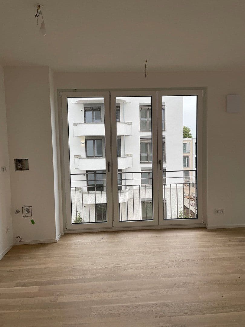 Pronájem bytu 1+kk 37 m², Kyivstraße, München, Bavorsko Pronájem bytu 1+kk 37 m², Kyivstraße, München, Bavorsko