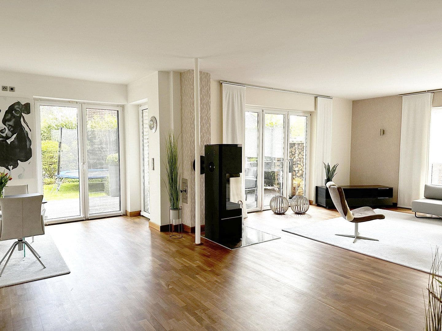 Prodej domu 210 m², pozemek 425 m², Pinneberg, Šlesvicko-Holštýnsko Prodej domu 210 m², pozemek 425 m², Pinneberg, Šlesvicko-Holštýnsko