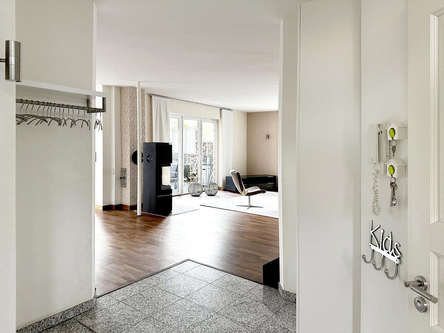 Prodej domu 210 m², pozemek 425 m², Pinneberg, Šlesvicko-Holštýnsko Prodej domu 210 m², pozemek 425 m², Pinneberg, Šlesvicko-Holštýnsko
