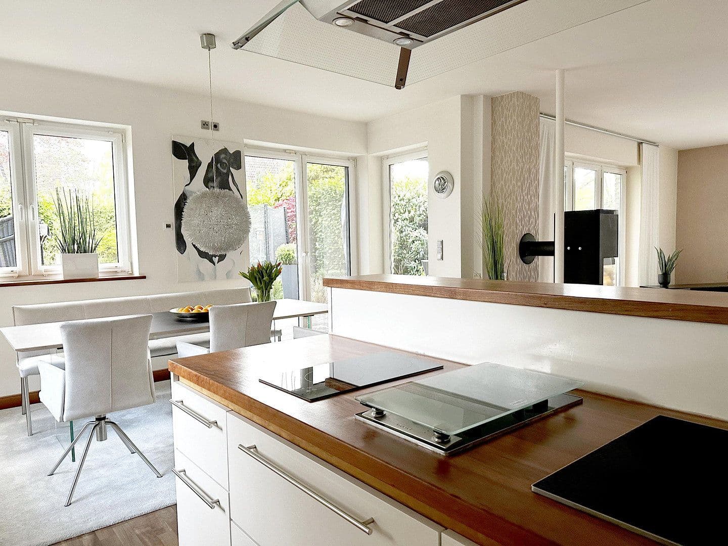 Prodej domu 210 m², pozemek 425 m², Pinneberg, Šlesvicko-Holštýnsko Prodej domu 210 m², pozemek 425 m², Pinneberg, Šlesvicko-Holštýnsko