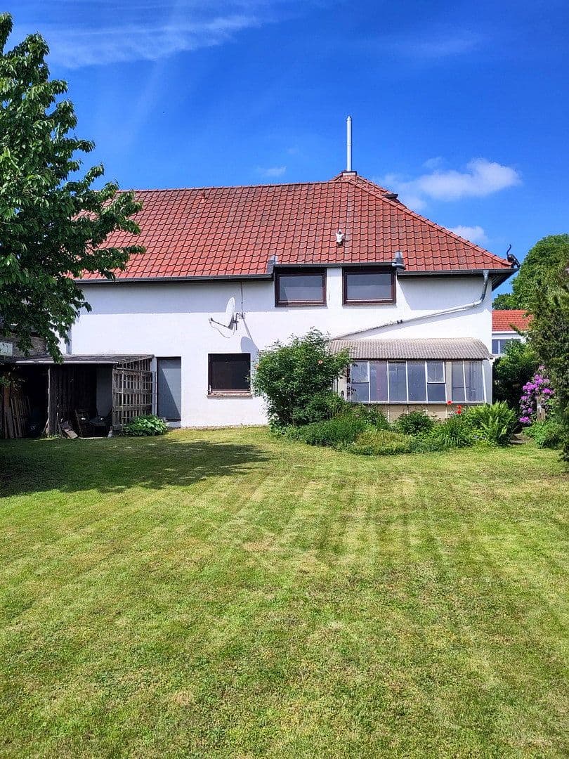Prodej domu 311 m², pozemek 1.079 m², Wendeburg, Dolní Sasko Prodej domu 311 m², pozemek 1.079 m², Wendeburg, Dolní Sasko