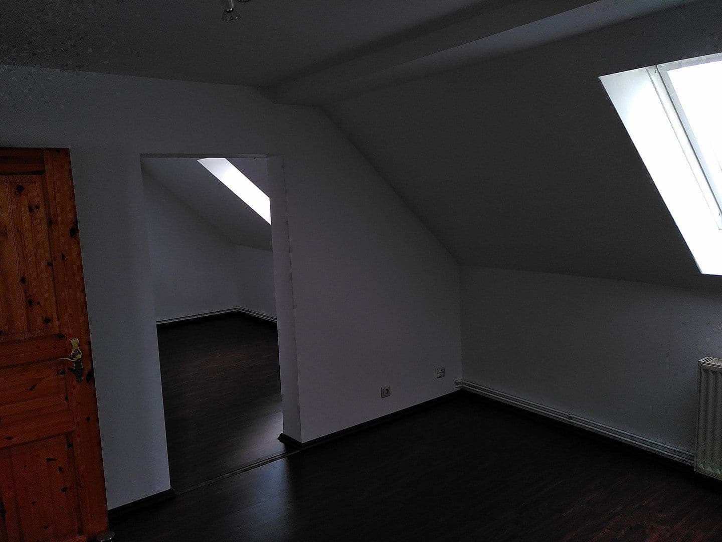Prodej domu 311 m², pozemek 1.079 m², Wendeburg, Dolní Sasko Prodej domu 311 m², pozemek 1.079 m², Wendeburg, Dolní Sasko