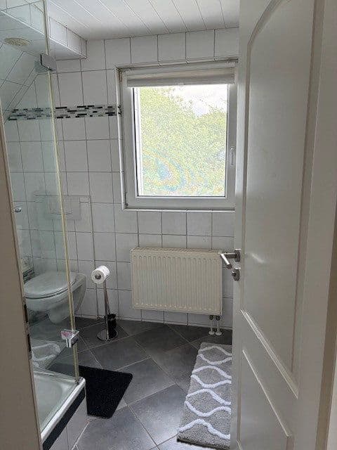 Prodej domu 112 m², pozemek 673 m², Mettmann, Severní Porýní-Vestfálsko Prodej domu 112 m², pozemek 673 m², Mettmann, Severní Porýní-Vestfálsko
