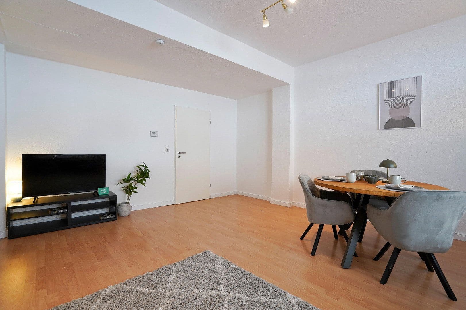 Prodej bytu 3+1 77 m², Bremen, Bremen Prodej bytu 3+1 77 m², Bremen, Bremen