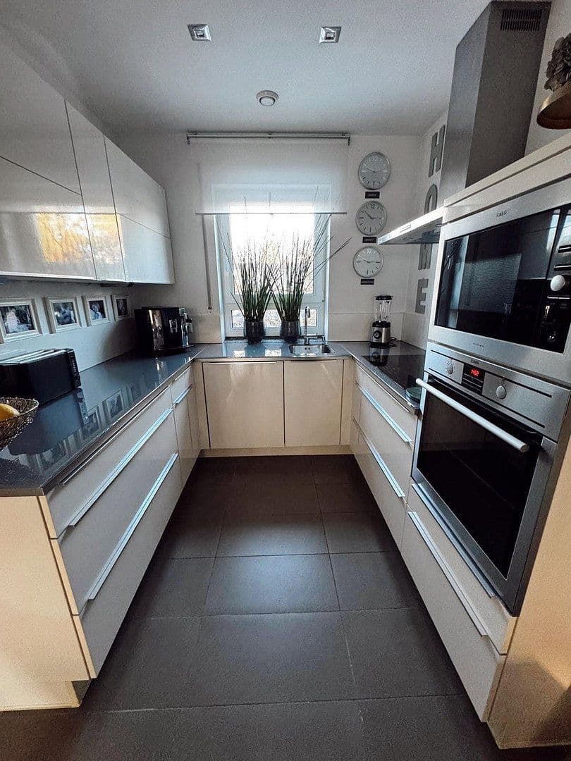 Prodej domu 115 m², pozemek 170 m², Vaterstetten, Bavorsko Prodej domu 115 m², pozemek 170 m², Vaterstetten, Bavorsko