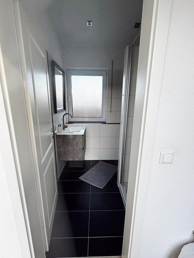 Prodej domu 115 m², pozemek 170 m², Vaterstetten, Bavorsko Prodej domu 115 m², pozemek 170 m², Vaterstetten, Bavorsko