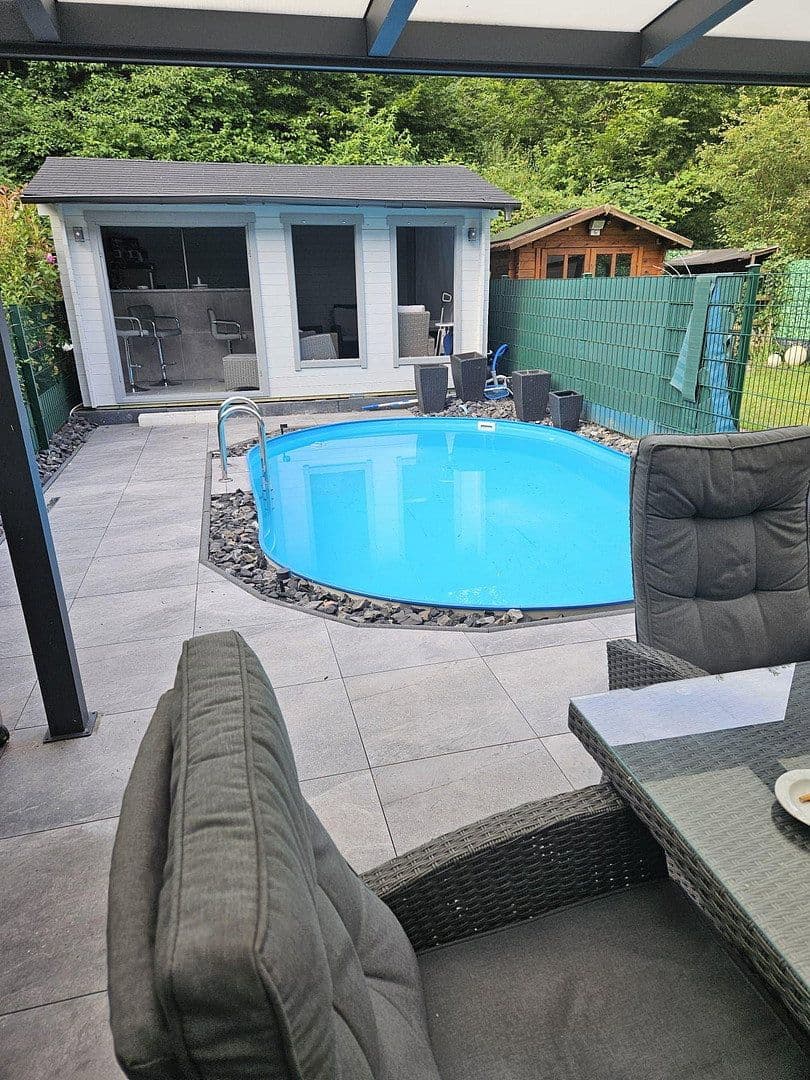 Prodej domu 130 m², pozemek 190 m², Gelsenkirchen, Severní Porýní-Vestfálsko Prodej domu 130 m², pozemek 190 m², Gelsenkirchen, Severní Porýní-Vestfálsko