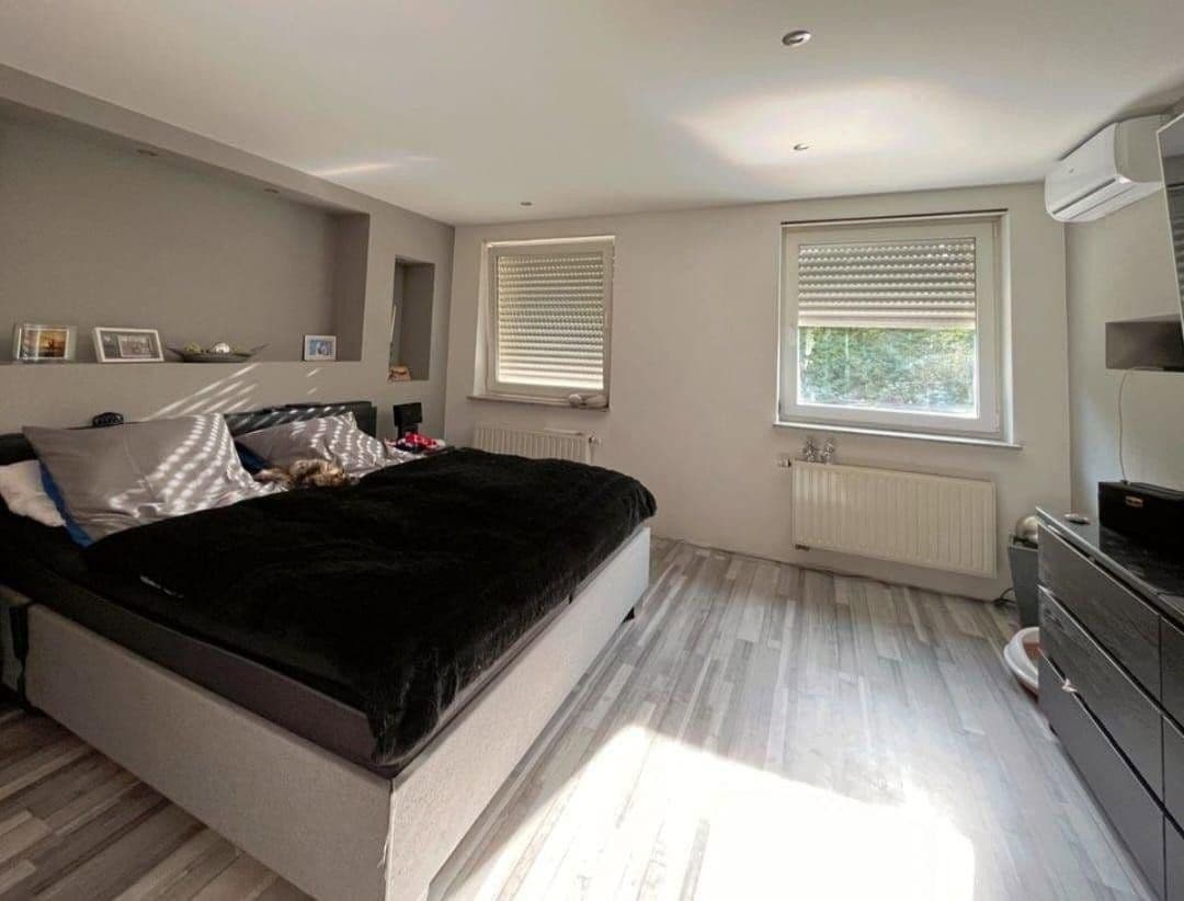 Prodej domu 130 m², pozemek 190 m², Gelsenkirchen, Severní Porýní-Vestfálsko Prodej domu 130 m², pozemek 190 m², Gelsenkirchen, Severní Porýní-Vestfálsko