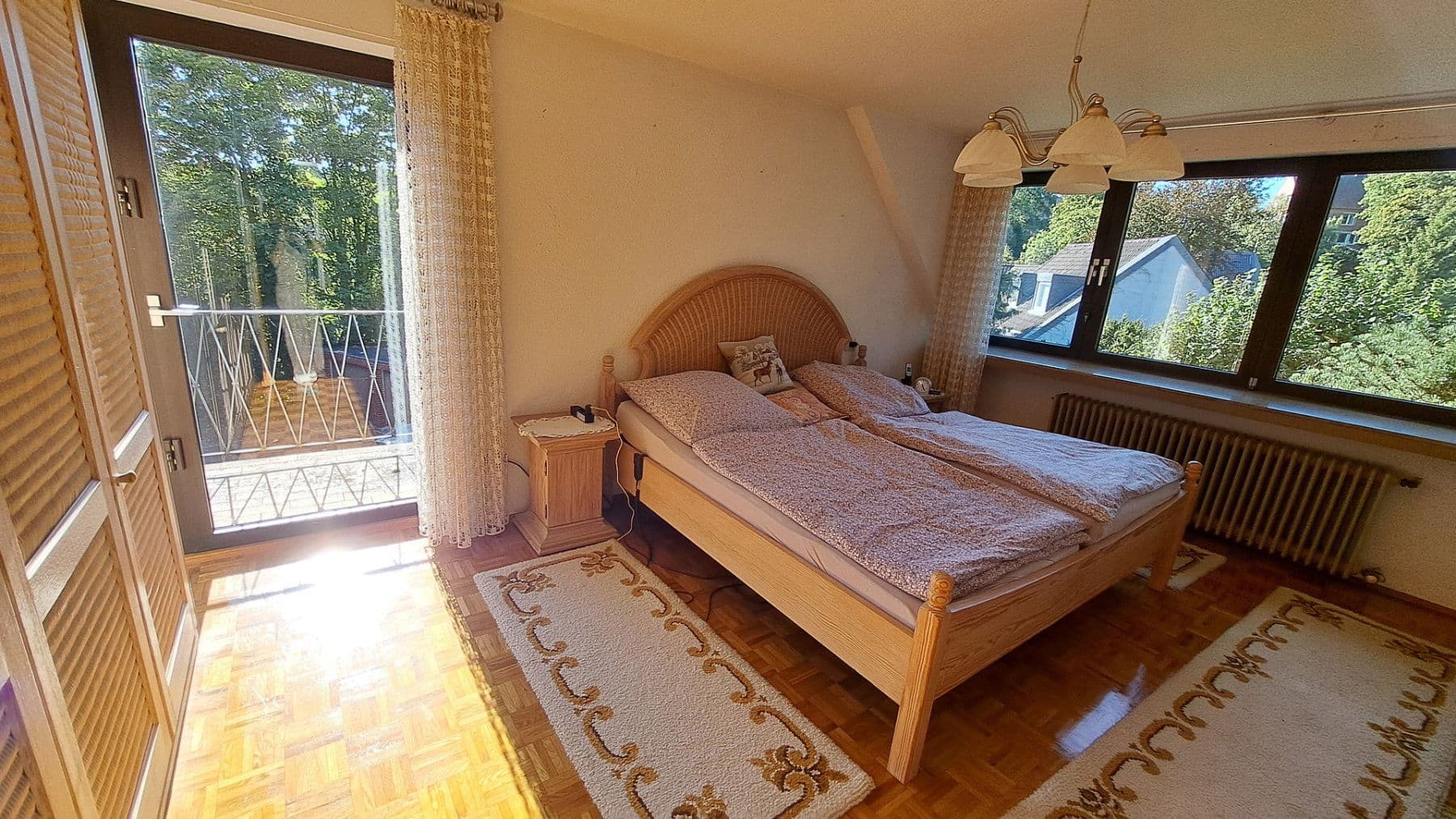 Prodej domu 170 m², pozemek 1.317 m², Grabenstraße 6, Stolberg, Severní Porýní-Vestfálsko Prodej domu 170 m², pozemek 1.317 m², Grabenstraße 6, Stolberg, Severní Porýní-Vestfálsko