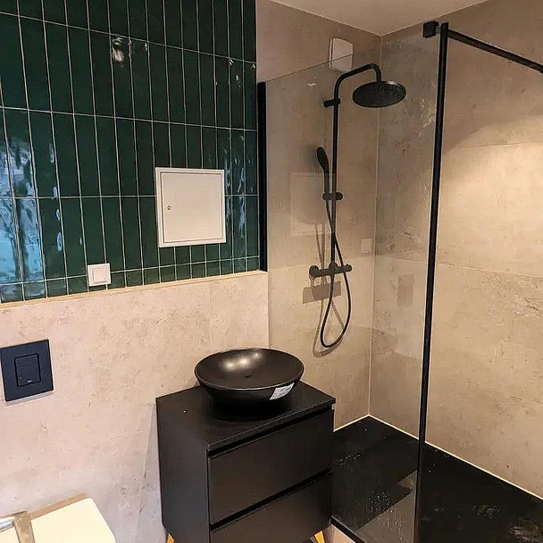 Pronájem bytu 3+1 95 m², Johann-Clanze-Straße 49, München, Bavorsko Pronájem bytu 3+1 95 m², Johann-Clanze-Straße 49, München, Bavorsko