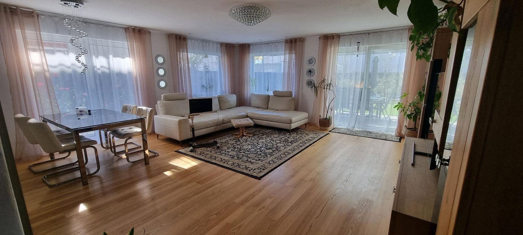 Prodej domu 158 m², pozemek 400 m², Rosenheim, Bavorsko Prodej domu 158 m², pozemek 400 m², Rosenheim, Bavorsko