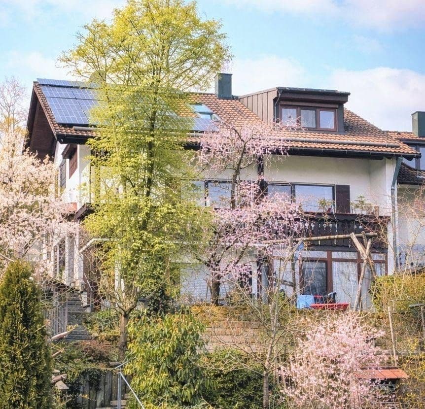 Prodej domu 200 m², pozemek 640 m², An der Weinleite 5, Ebersberg, Bavorsko Prodej domu 200 m², pozemek 640 m², An der Weinleite 5, Ebersberg, Bavorsko