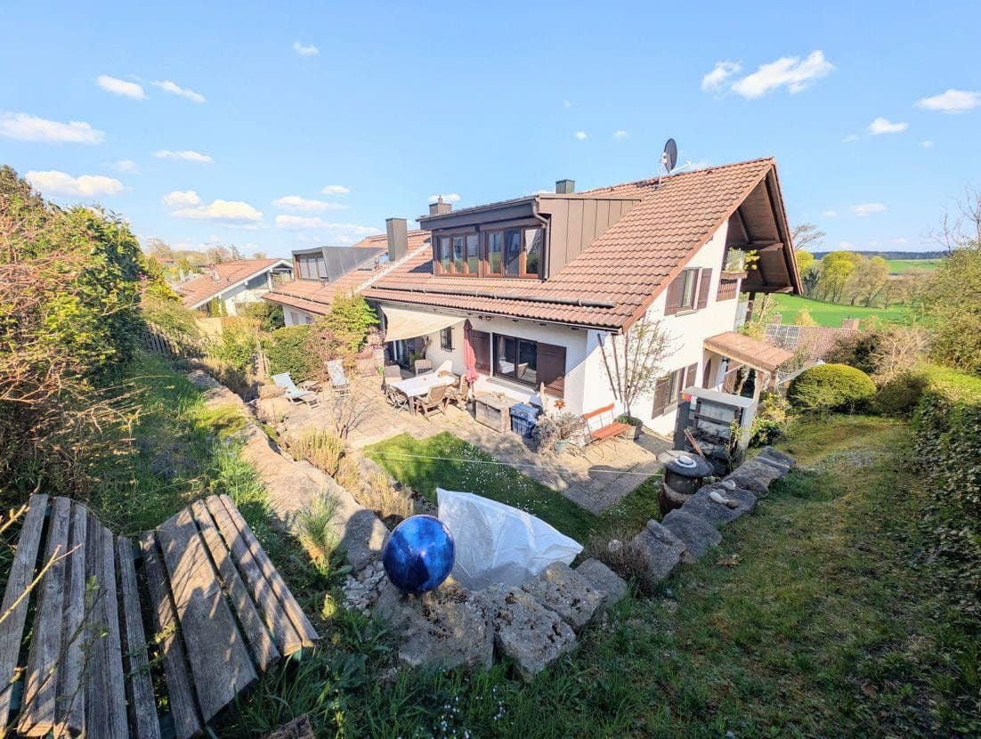Prodej domu 200 m², pozemek 640 m², An der Weinleite 5, Ebersberg, Bavorsko Prodej domu 200 m², pozemek 640 m², An der Weinleite 5, Ebersberg, Bavorsko