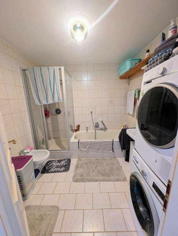 Prodej domu 200 m², pozemek 640 m², An der Weinleite 5, Ebersberg, Bavorsko Prodej domu 200 m², pozemek 640 m², An der Weinleite 5, Ebersberg, Bavorsko