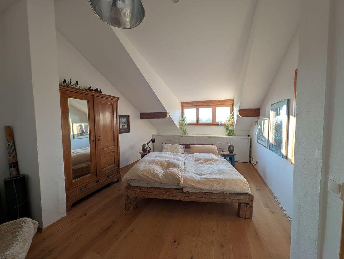 Prodej domu 200 m², pozemek 640 m², An der Weinleite 5, Ebersberg, Bavorsko Prodej domu 200 m², pozemek 640 m², An der Weinleite 5, Ebersberg, Bavorsko