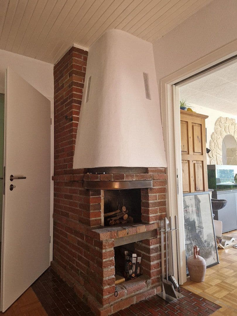 Prodej domu 251 m², pozemek 2.000 m², Neidenfels, Porýní-Falc Prodej domu 251 m², pozemek 2.000 m², Neidenfels, Porýní-Falc