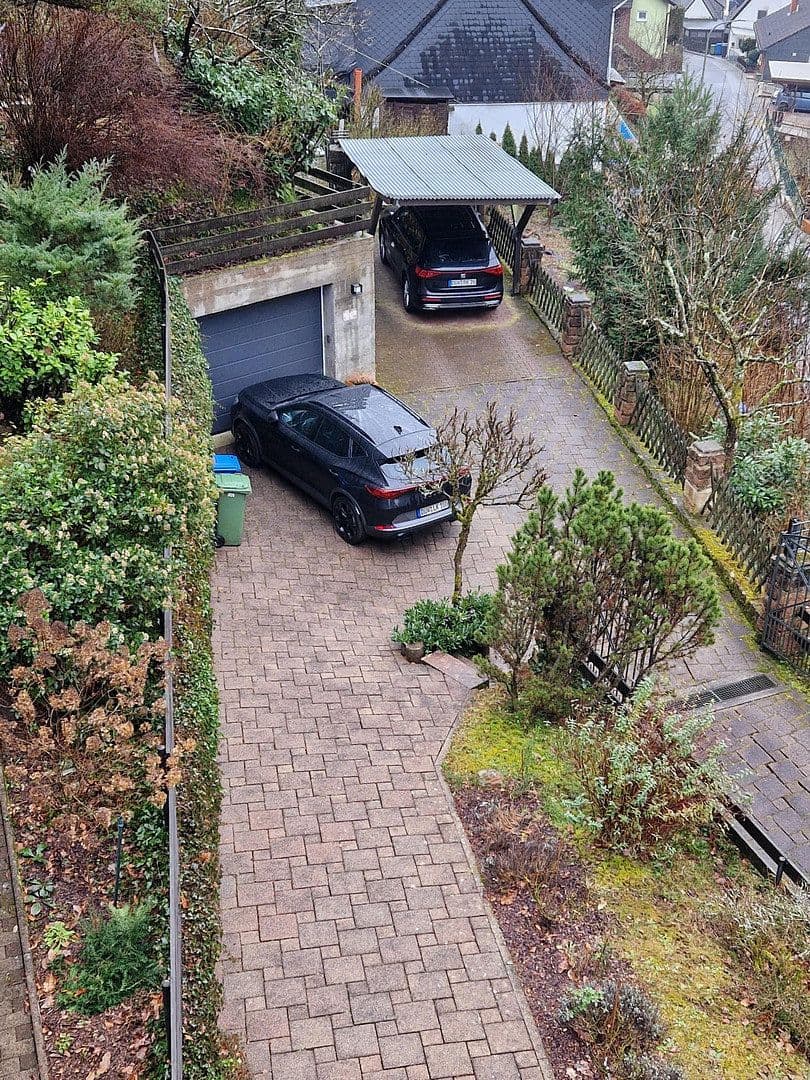 Prodej domu 251 m², pozemek 2.000 m², Neidenfels, Porýní-Falc Prodej domu 251 m², pozemek 2.000 m², Neidenfels, Porýní-Falc