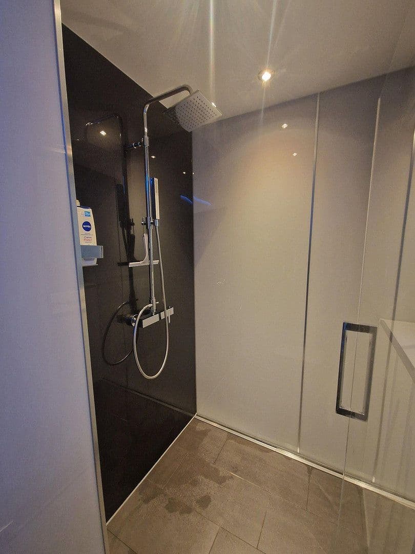 Prodej domu 251 m², pozemek 2.000 m², Neidenfels, Porýní-Falc Prodej domu 251 m², pozemek 2.000 m², Neidenfels, Porýní-Falc