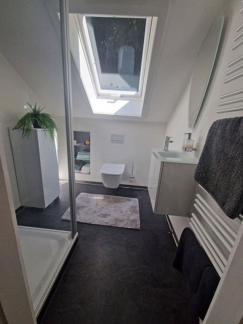 Prodej domu 251 m², pozemek 2.000 m², Neidenfels, Porýní-Falc Prodej domu 251 m², pozemek 2.000 m², Neidenfels, Porýní-Falc