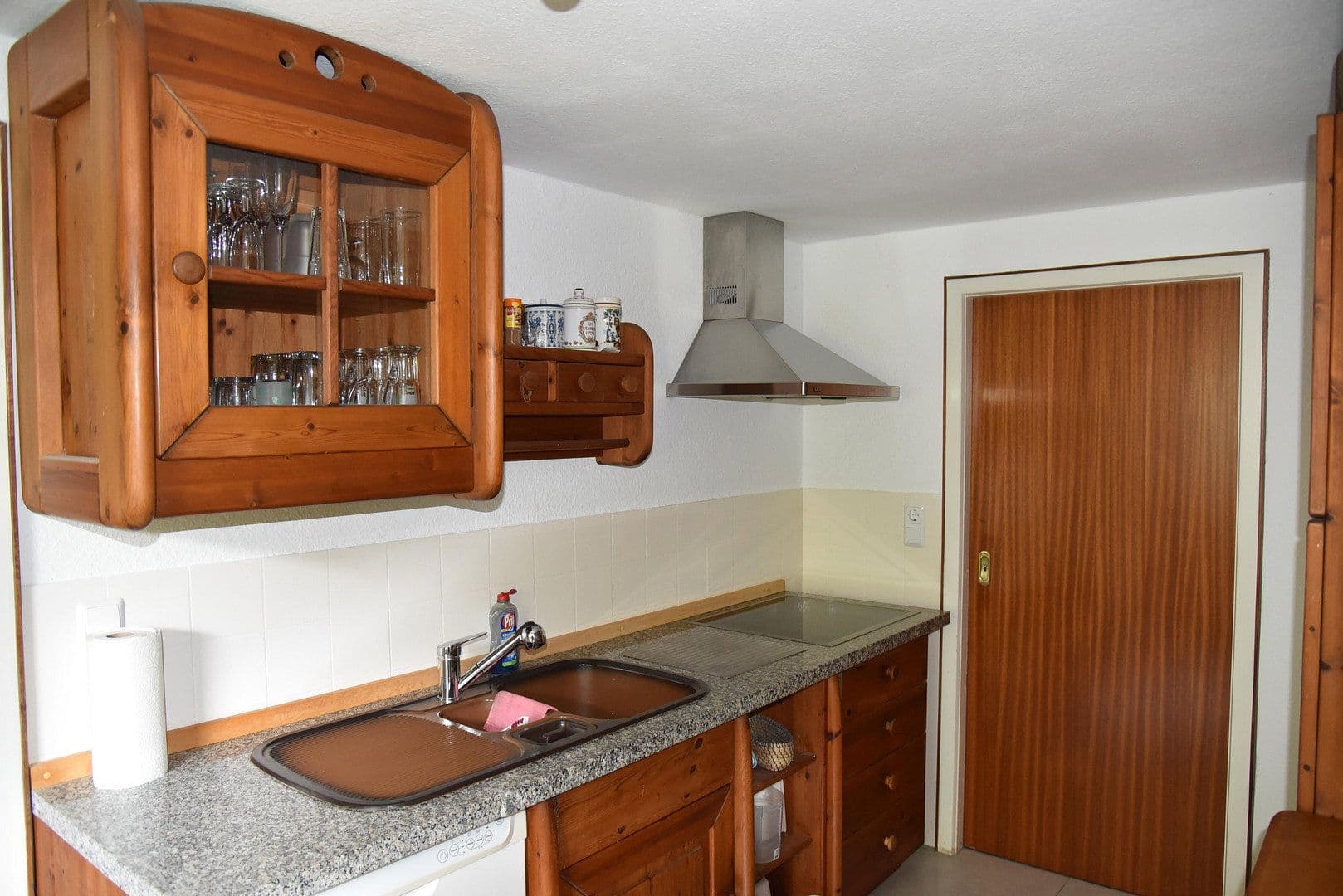 Prodej domu 251 m², pozemek 2.000 m², Neidenfels, Porýní-Falc Prodej domu 251 m², pozemek 2.000 m², Neidenfels, Porýní-Falc