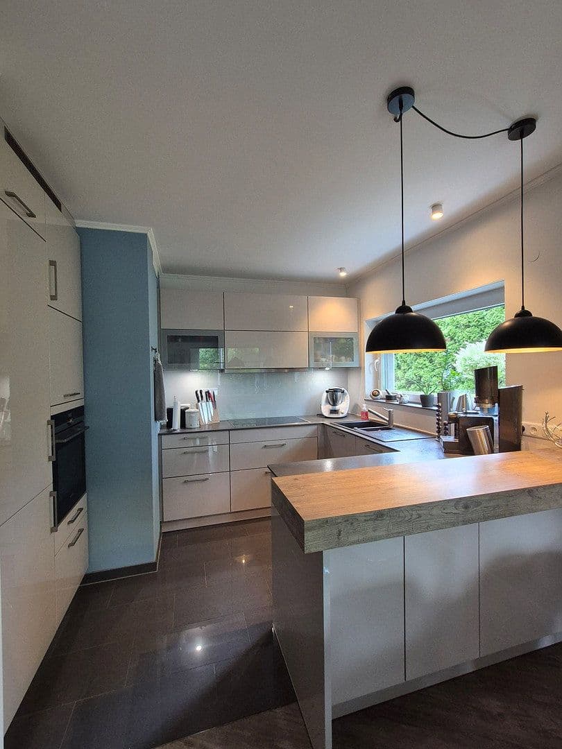 Prodej bytu 3+1 87 m², Henstedt-Ulzburg, Šlesvicko-Holštýnsko Prodej bytu 3+1 87 m², Henstedt-Ulzburg, Šlesvicko-Holštýnsko