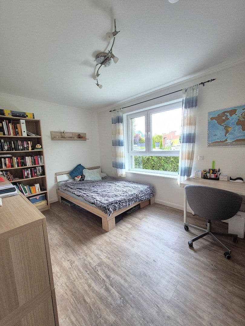 Prodej bytu 3+1 87 m², Henstedt-Ulzburg, Šlesvicko-Holštýnsko Prodej bytu 3+1 87 m², Henstedt-Ulzburg, Šlesvicko-Holštýnsko