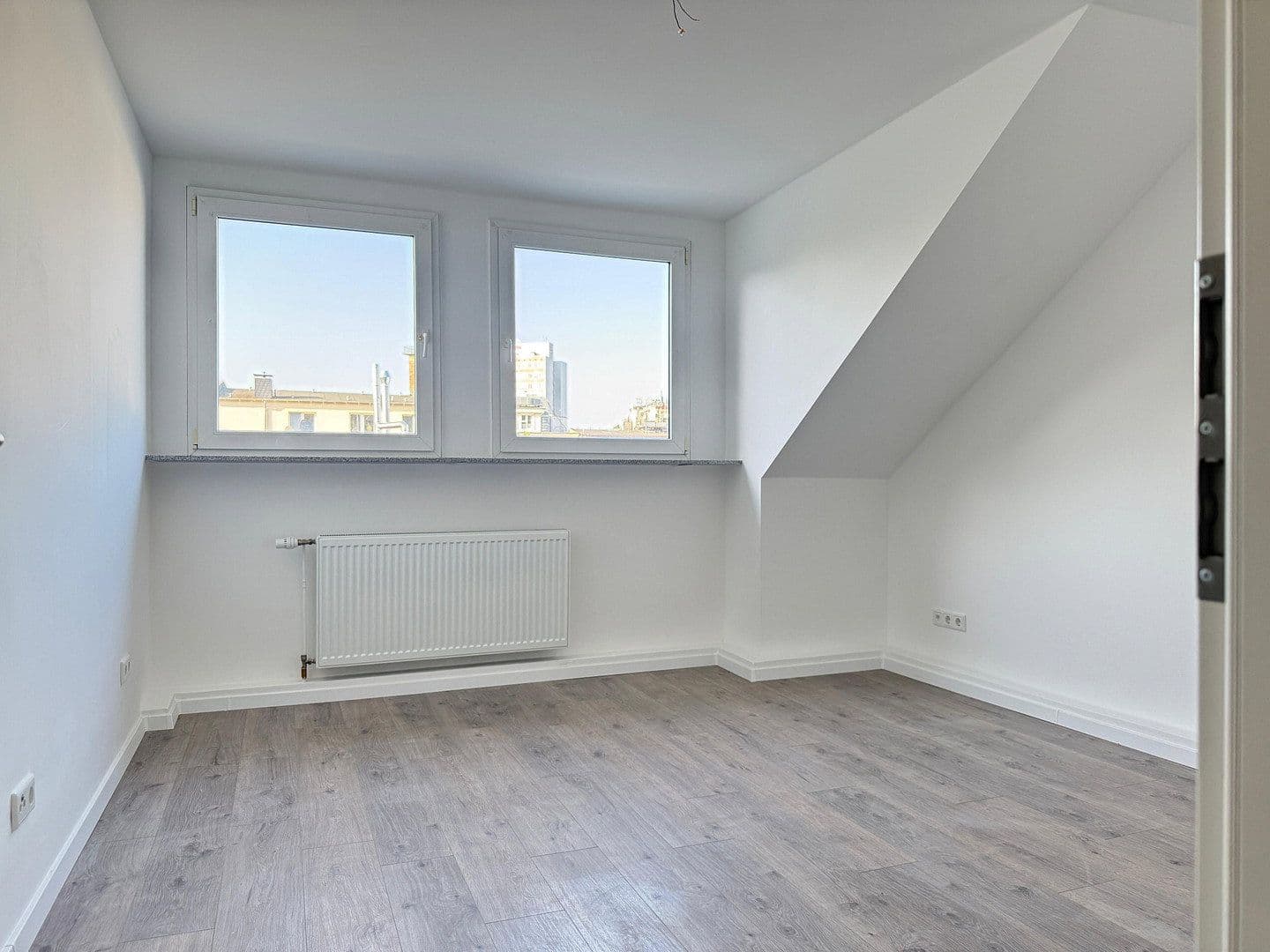 Pronájem bytu 3+1 70 m², Hochstraße 90, Hagen, Severní Porýní-Vestfálsko Pronájem bytu 3+1 70 m², Hochstraße 90, Hagen, Severní Porýní-Vestfálsko