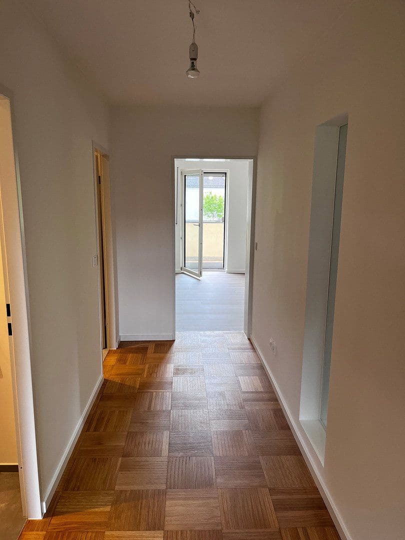 Pronájem bytu 3+1 83 m², Planegg, Bavorsko Pronájem bytu 3+1 83 m², Planegg, Bavorsko