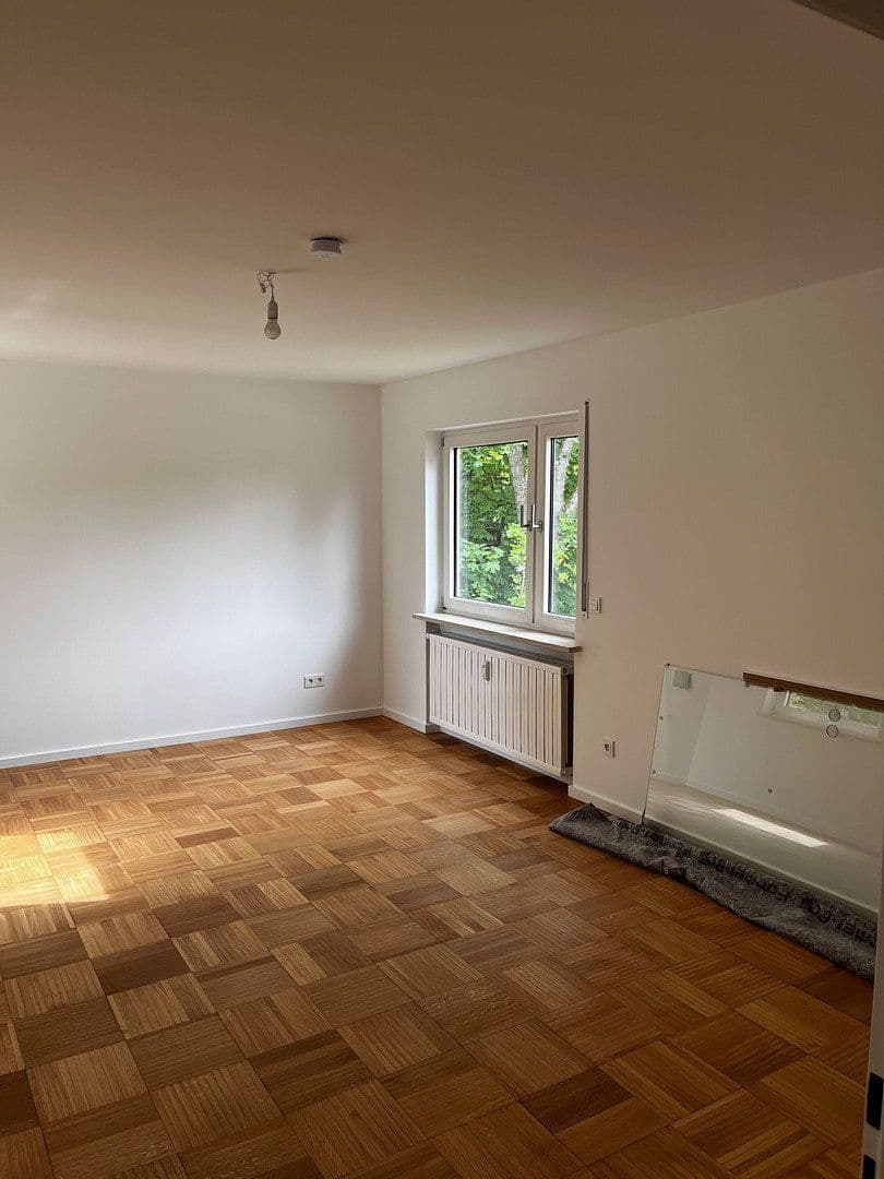Pronájem bytu 3+1 83 m², Planegg, Bavorsko Pronájem bytu 3+1 83 m², Planegg, Bavorsko