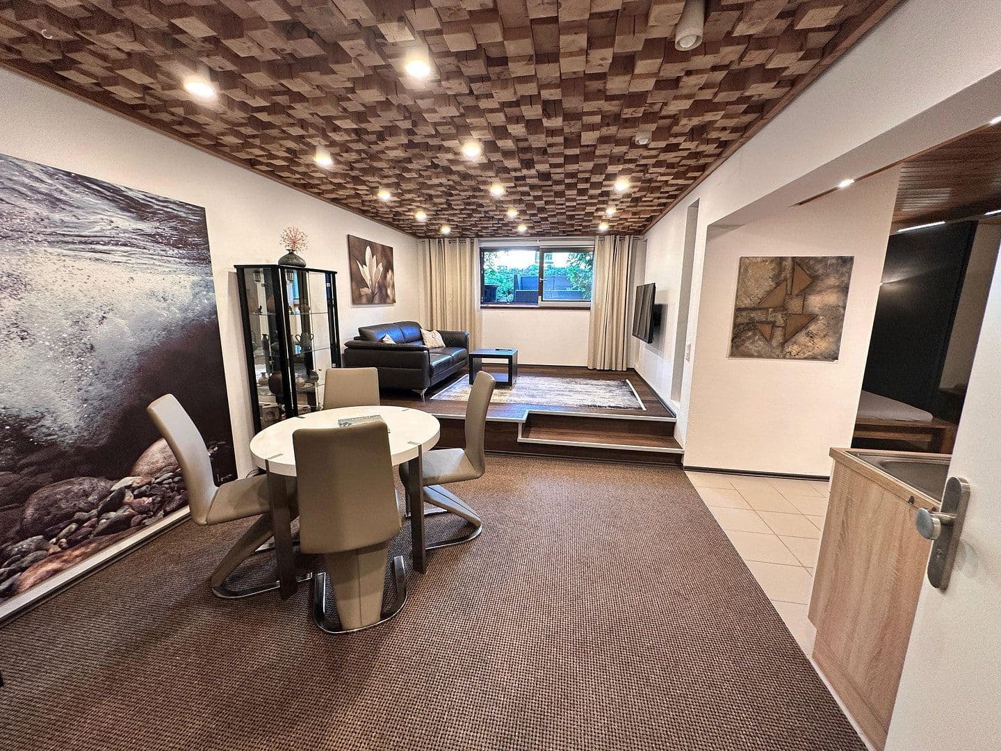 Pronájem bytu 2+1 54 m², Roth, Bavorsko Pronájem bytu 2+1 54 m², Roth, Bavorsko