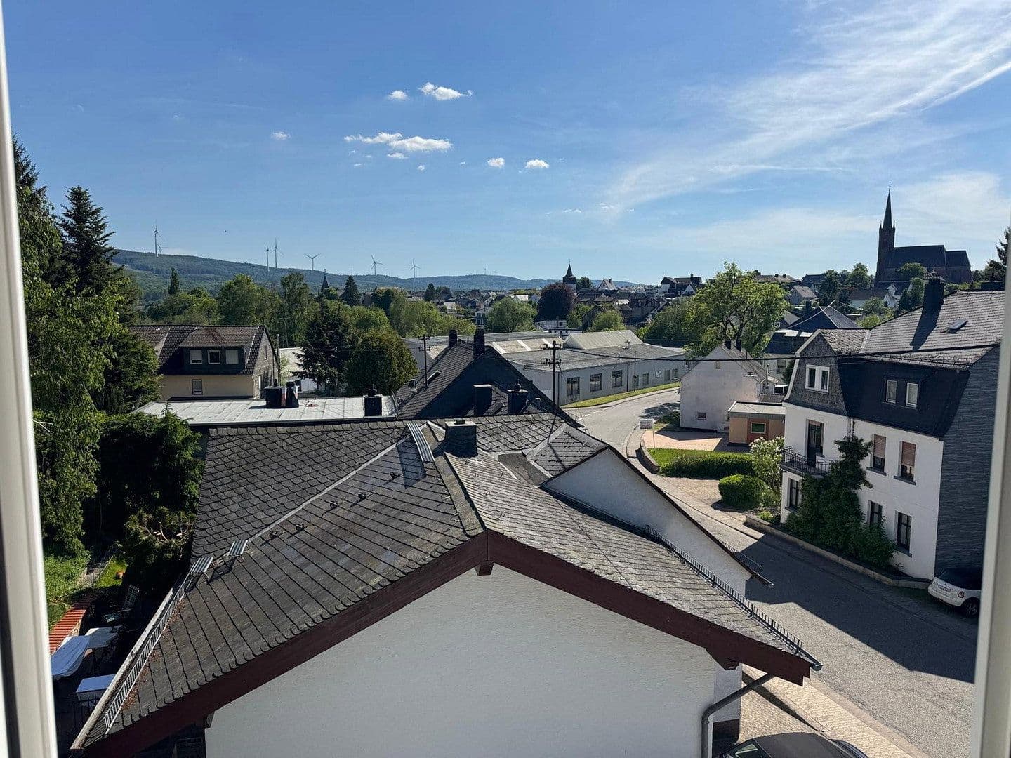 Pronájem bytu 3+1 85 m², Rheinböllen, Porýní-Falc Pronájem bytu 3+1 85 m², Rheinböllen, Porýní-Falc