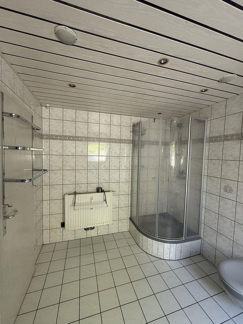 Pronájem bytu 3+1 85 m², Rheinböllen, Porýní-Falc Pronájem bytu 3+1 85 m², Rheinböllen, Porýní-Falc