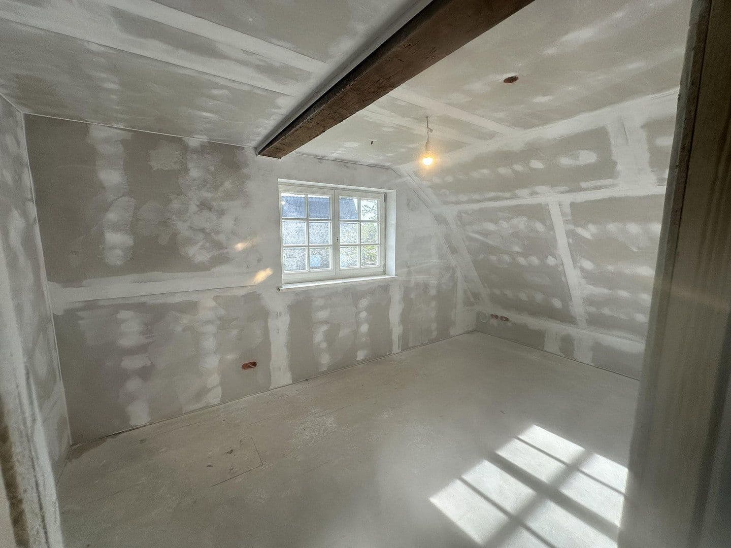 Pronájem bytu 4+kk 132 m², Hamburg, Hamburg Pronájem bytu 4+kk 132 m², Hamburg, Hamburg