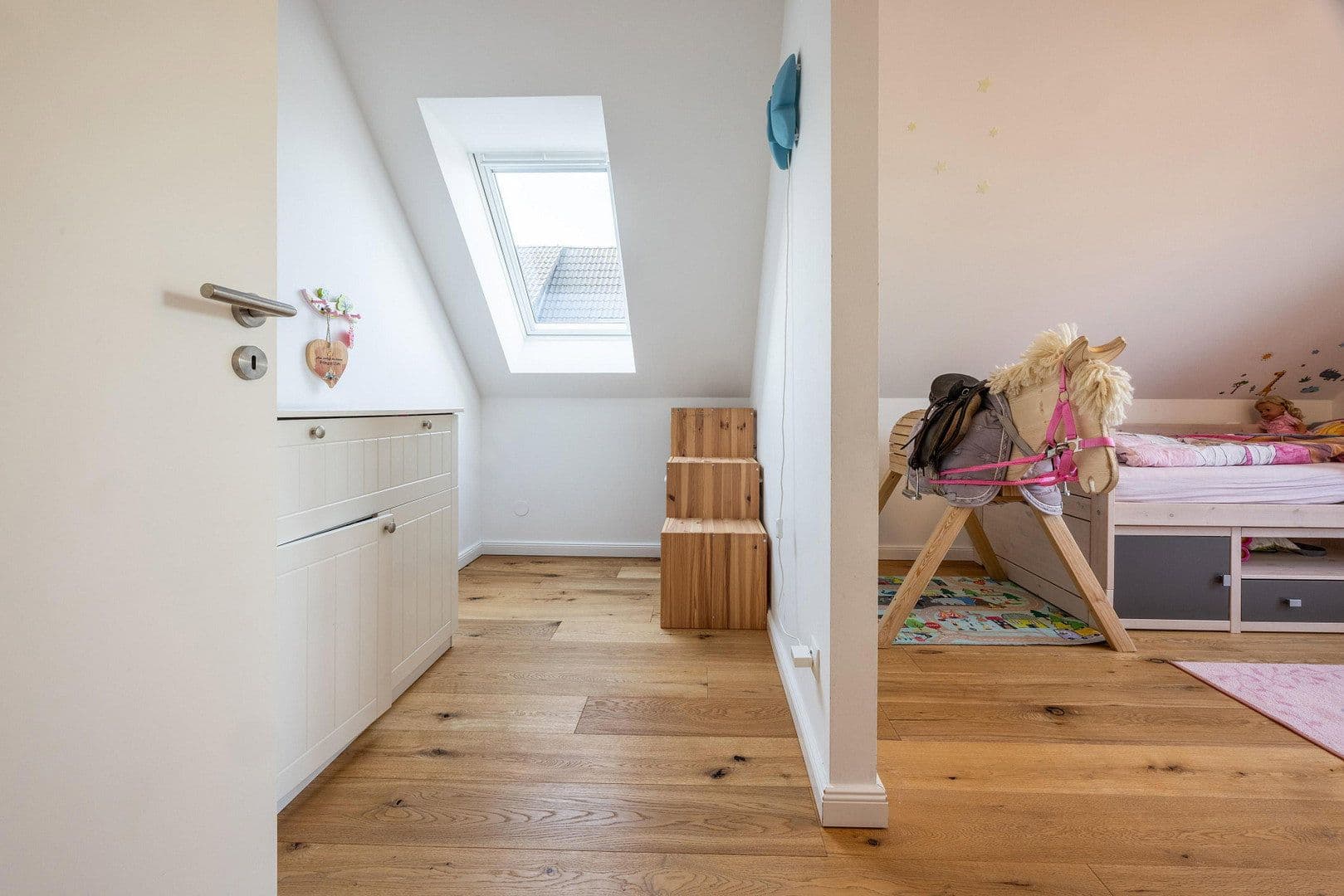 Prodej domu 153 m², pozemek 645 m², Ahrensburg, Šlesvicko-Holštýnsko Prodej domu 153 m², pozemek 645 m², Ahrensburg, Šlesvicko-Holštýnsko